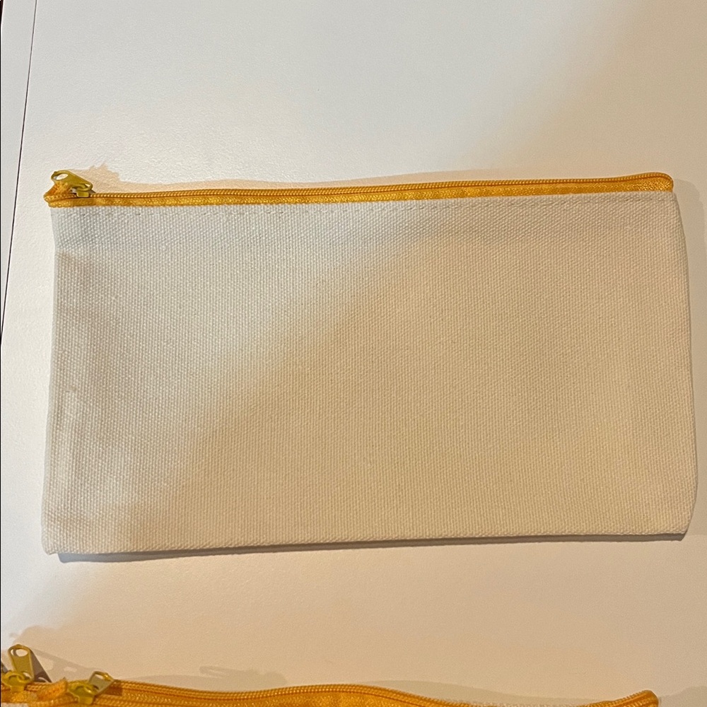 10 piece Set of Cream and Yellow Zipper Pouches New